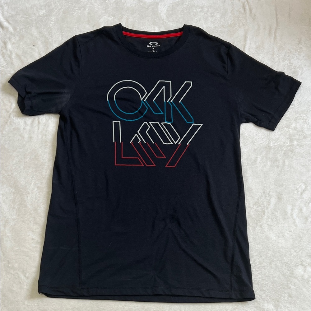 Oakley Black Graphic Performance T-Shirt Men’s Large Athletic Fit Short Sleeve